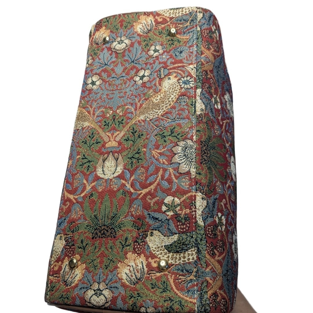 Signare William Morris Strawberry Thief Overnight Tapestry Bag Red Green Birds - Picture 3 of 4